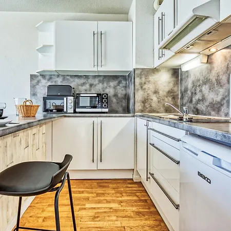 Apartment Les Alizes By Interhome